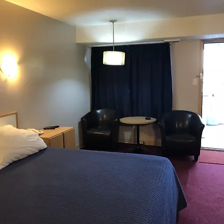 Voyageur Motel Thunder Bay Exterior photo