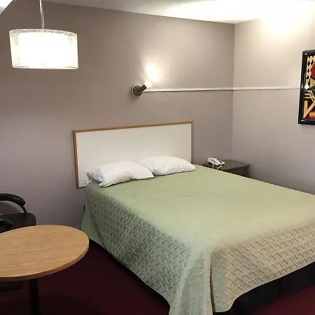 Voyageur Motel Thunder Bay Exterior photo