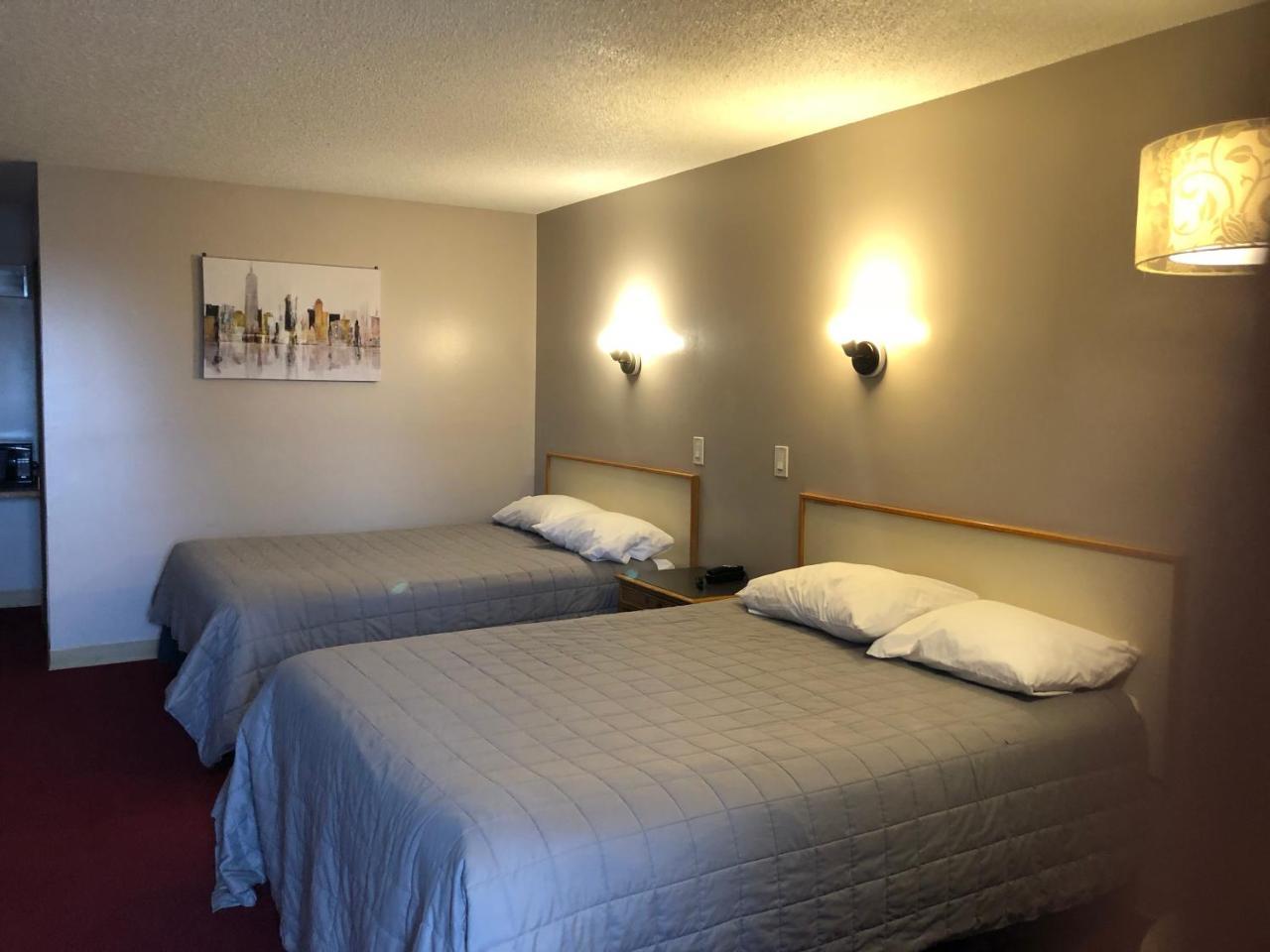 Voyageur Motel 2*